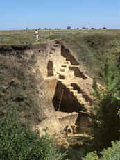 
Gontsy (Ukraine), un site à cabanes en os de mammouths du paléolithique supérieur récents. La gr...