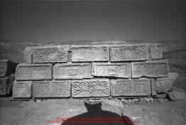 Film n°325. Khirbat adh-Dharih, photographies d'architecture, fin de fouille du sanctuaire, 1999